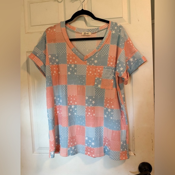 Colorful Patchwork V-Neck Tee - Picture 1 of 1